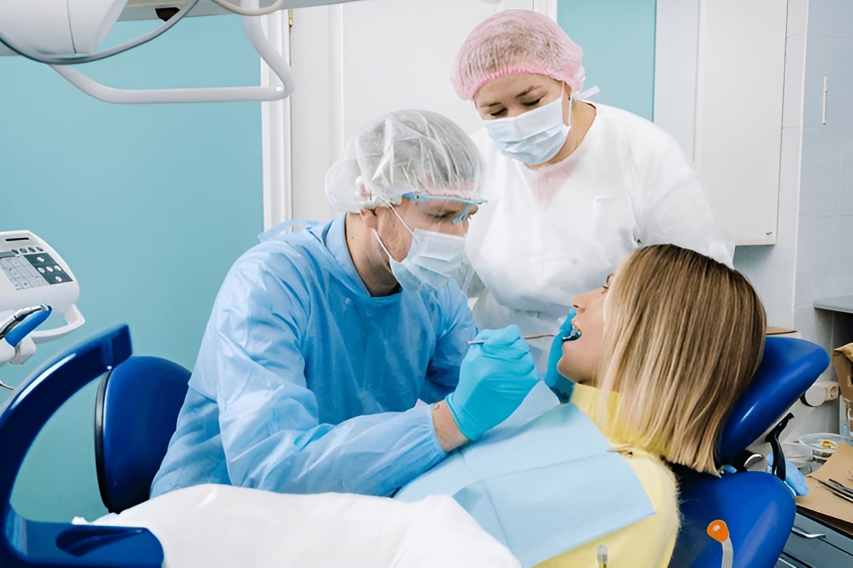 Emergency dental care in Aubrey TX providing immediate pain relief for toothaches chipped teeth and knocked-out teeth